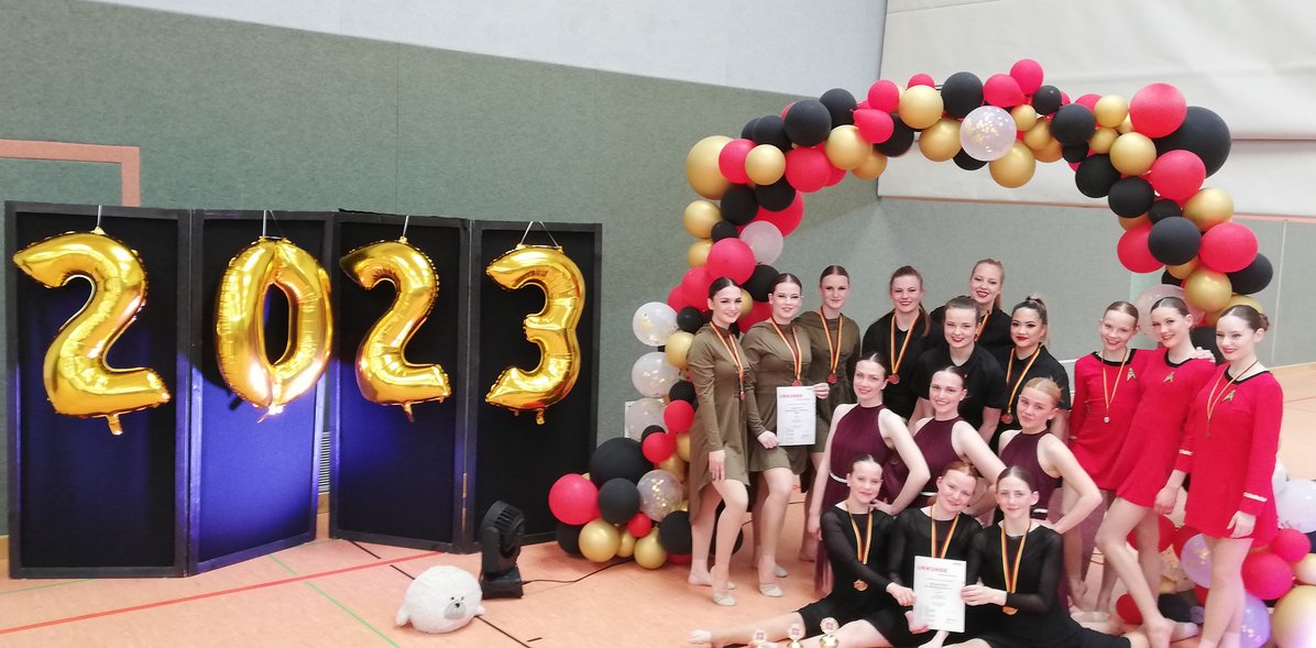 Die 5 Niedersachsen-Teams beim Deutschland-Cup DTB-Dance Kleingruppe 2023